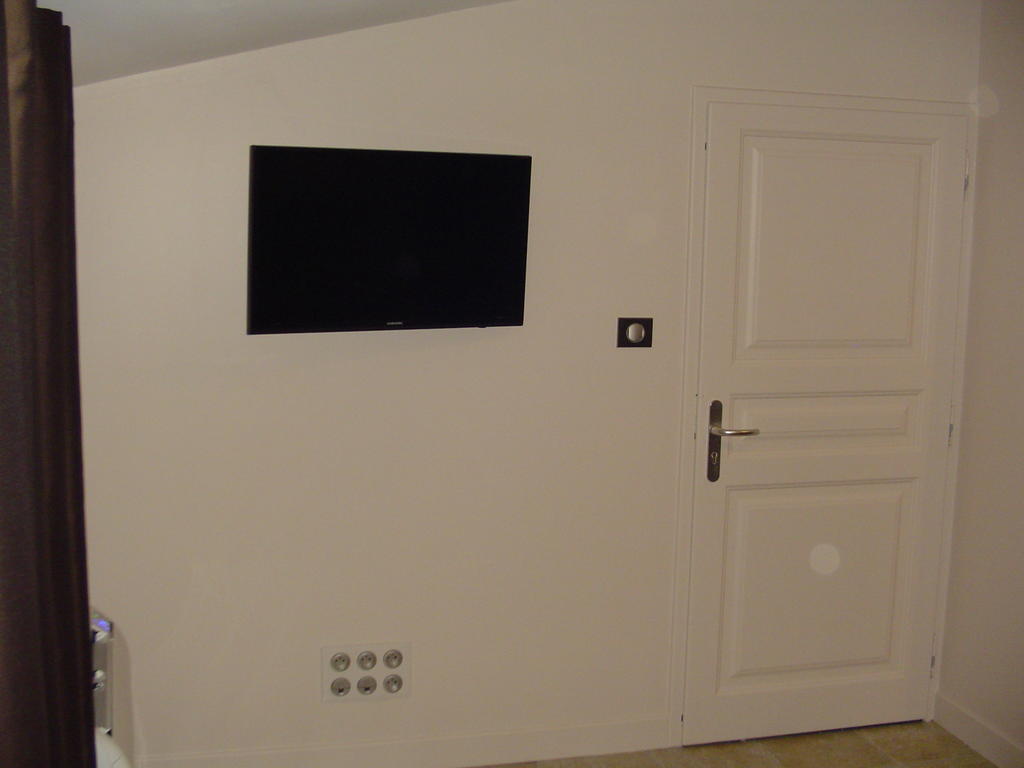 La Cabane De Pepe Emilien Bed & Breakfast Chomerac Room photo