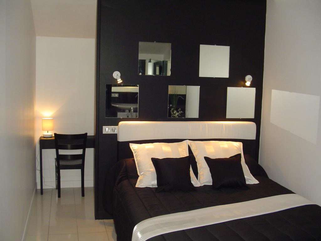 La Cabane De Pepe Emilien Bed & Breakfast Chomerac Room photo