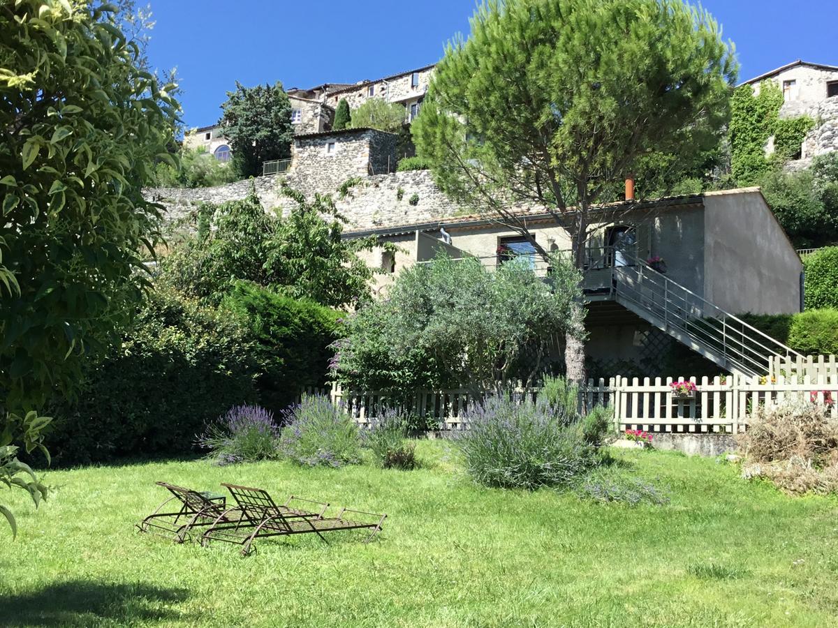 La Cabane De Pepe Emilien Bed & Breakfast Chomerac Exterior photo